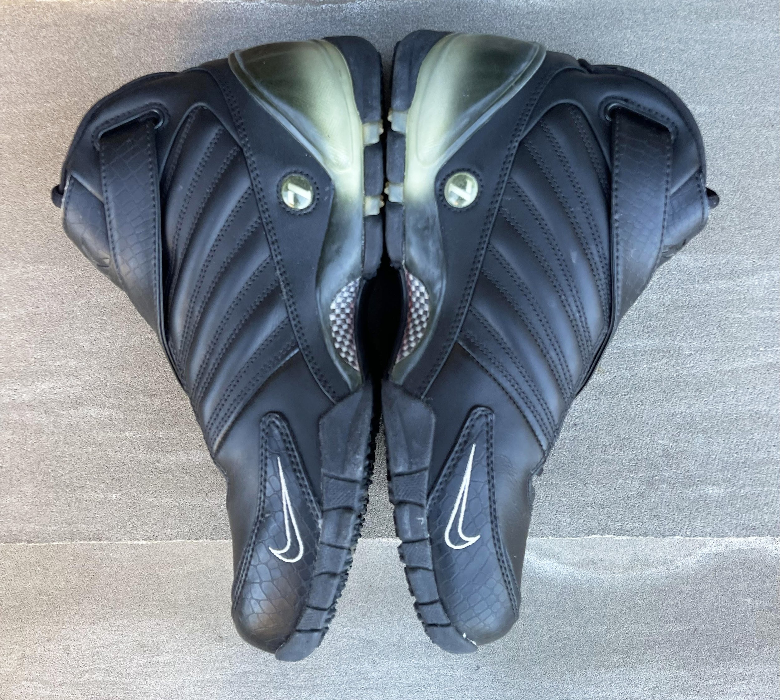 Nike Zoom Vick III Black / Metallic Silver (Size 9) DS — Roots